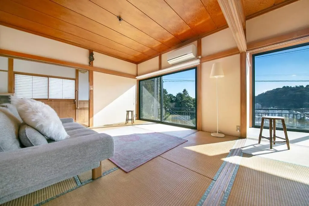 湯河原「ゲストハウス城堀の家」 Yugawara